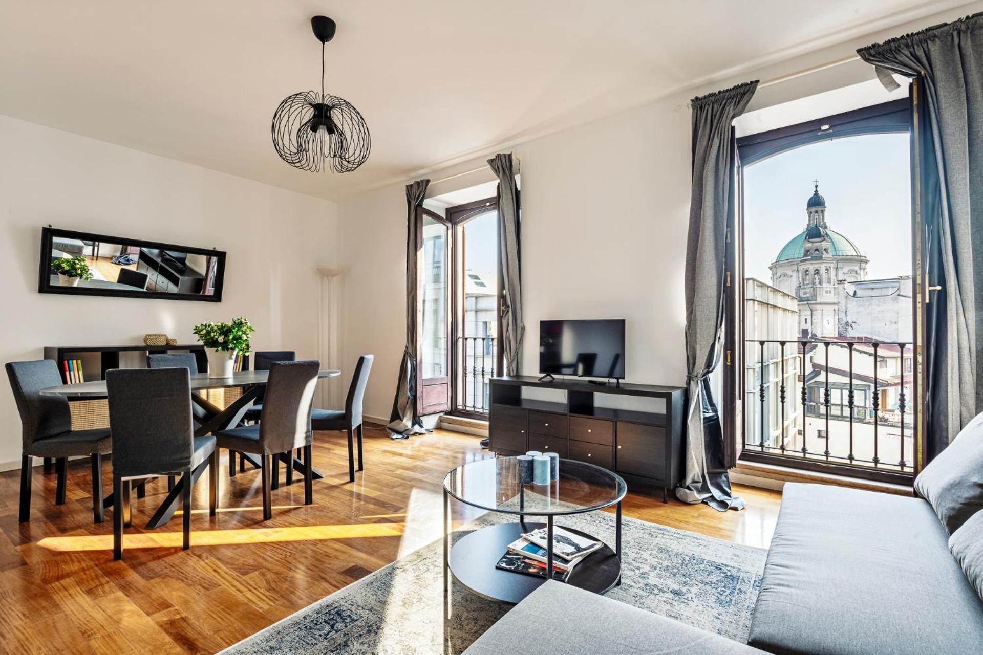 Elegant 2 Bedrooms Apartments Near Duomo Milán Exteriér fotografie