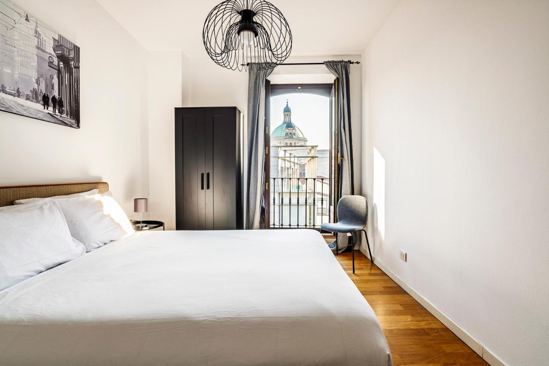 Elegant 2 Bedrooms Apartments Near Duomo Milán Exteriér fotografie