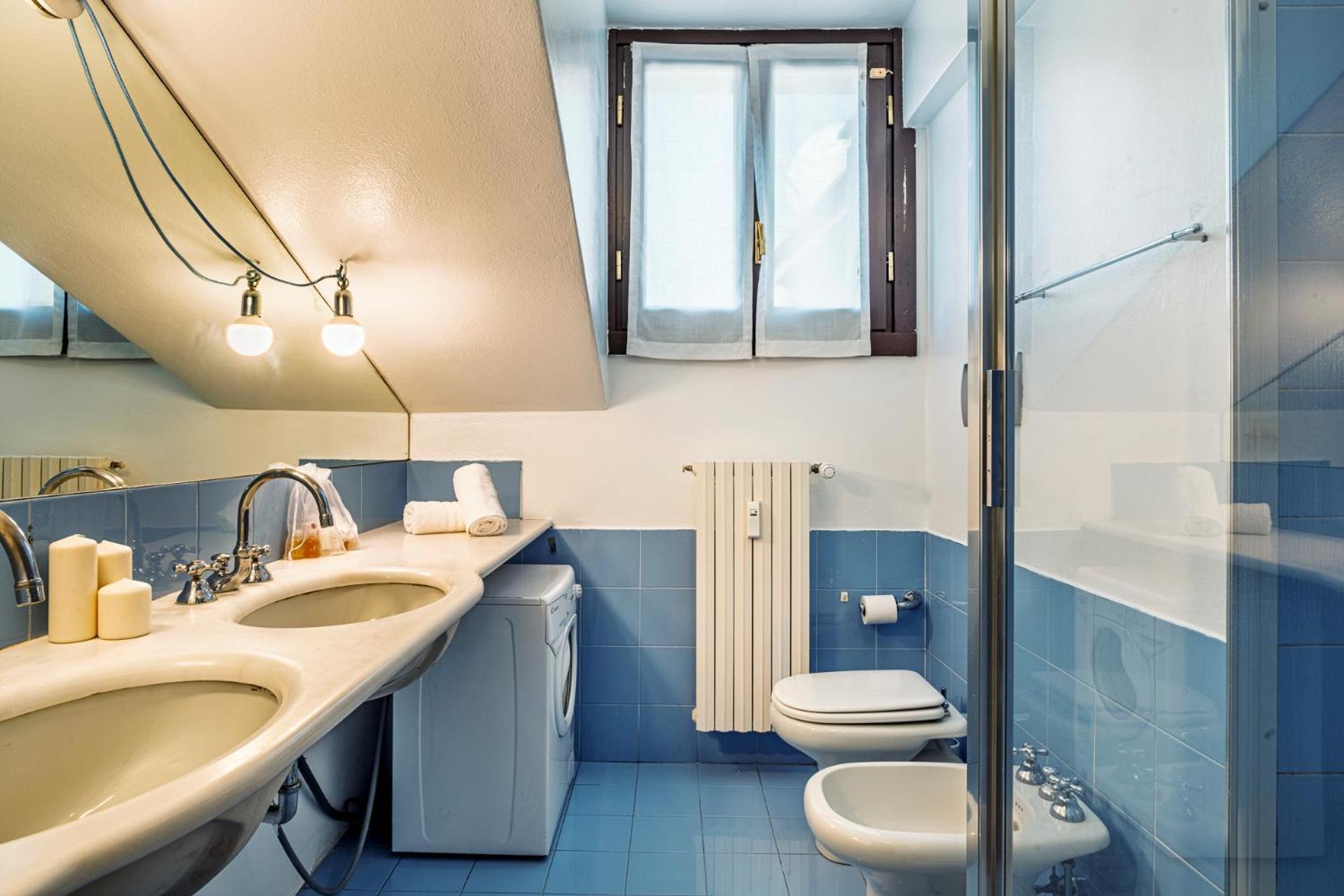 Elegant 2 Bedrooms Apartments Near Duomo Milán Exteriér fotografie
