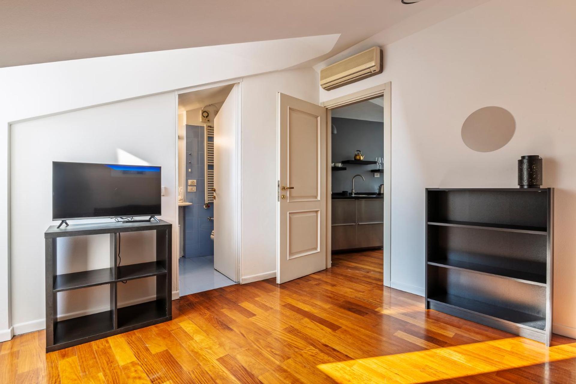 Elegant 2 Bedrooms Apartments Near Duomo Milán Exteriér fotografie