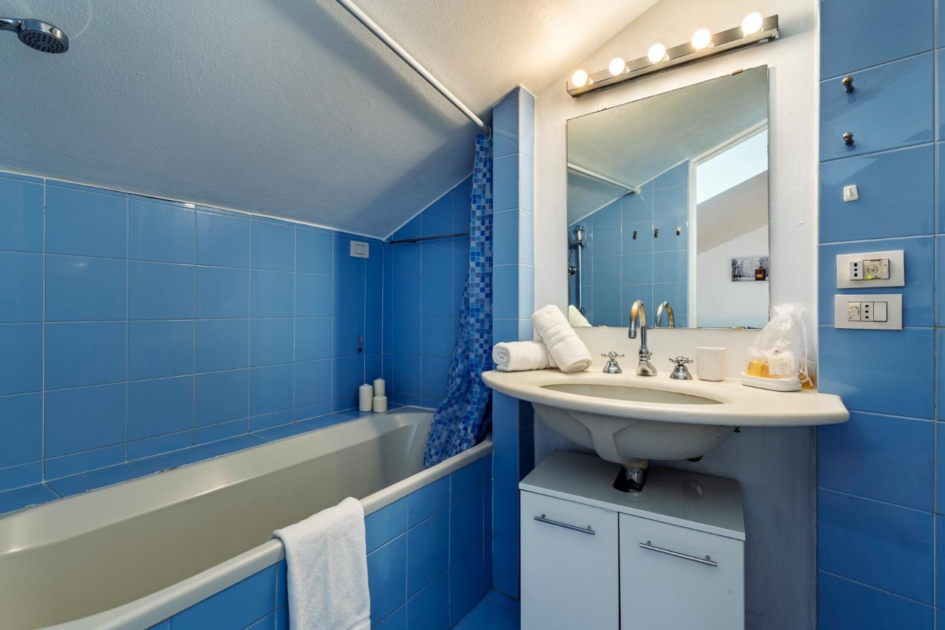 Elegant 2 Bedrooms Apartments Near Duomo Milán Exteriér fotografie